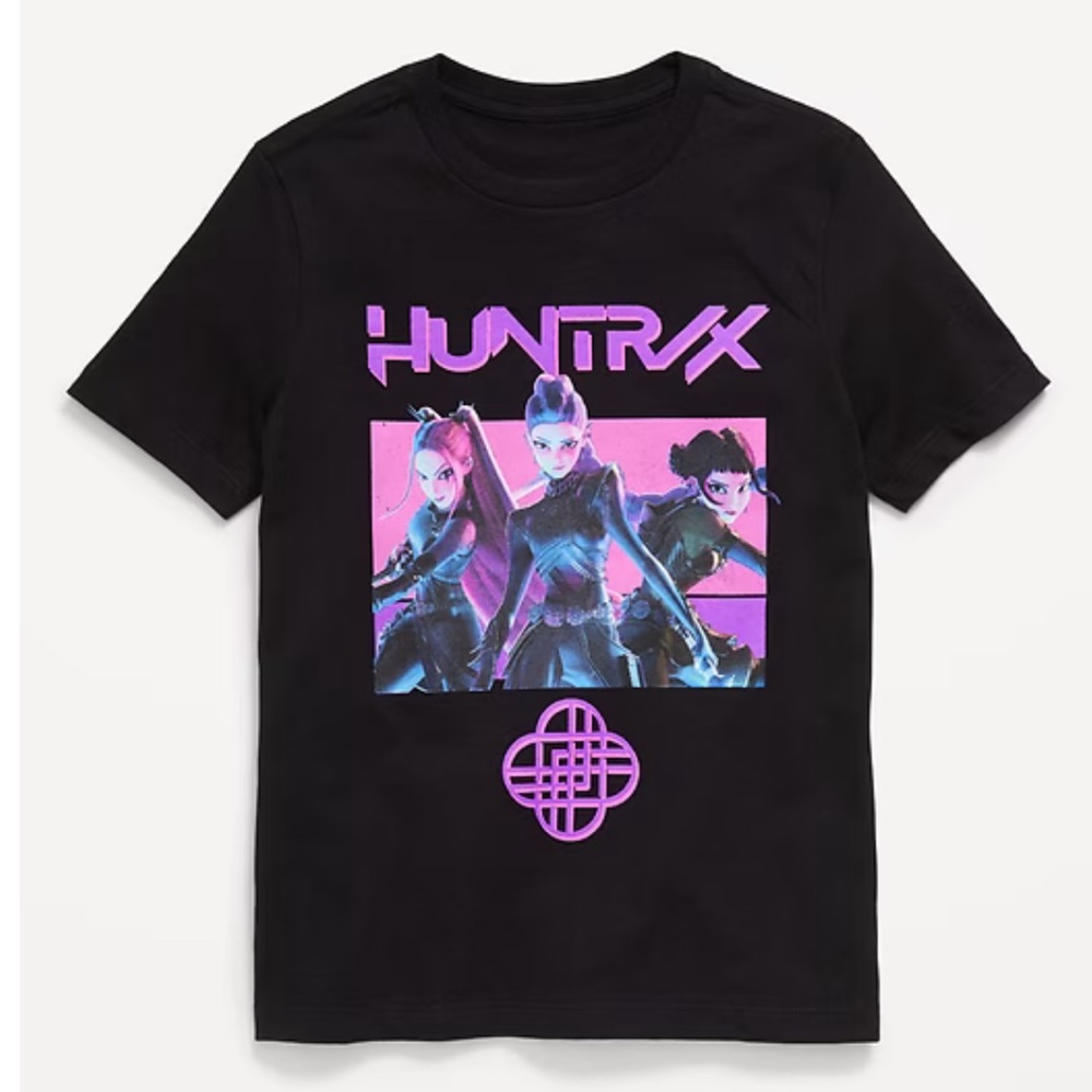 NWT K-POP Demon Hunters Huntrix Graphic Tee